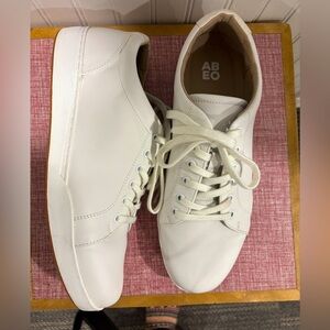 Abeo Addie Casual Leather Sneakers Sz 9.5